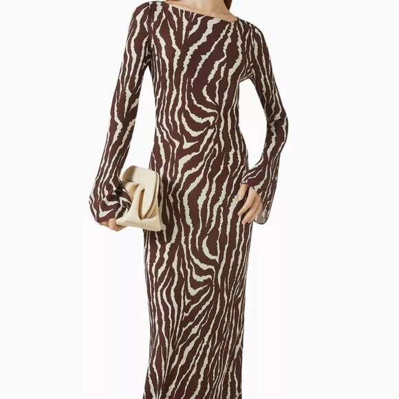 Realisation Par The Gia Bell-Sleeve Maxi Dress in Silk Jianhong Crepe - Picture 1 of 13